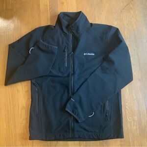 Columbia Softshell Full zip Jacket, Size: Medium